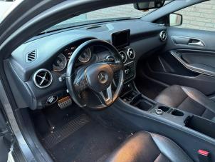 Mercedes A 2.2 A-220 CDI 16V Vehículo de desguace (2013, Metálico, Gris)