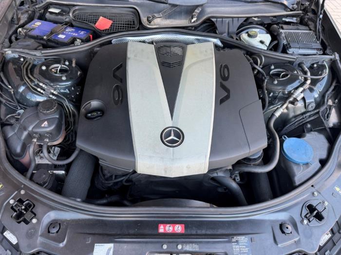 Mercedes S 3.0 S-350 BlueTec 24V 4-Matic Vehículo de desguace (2012, Metálico, Negro)