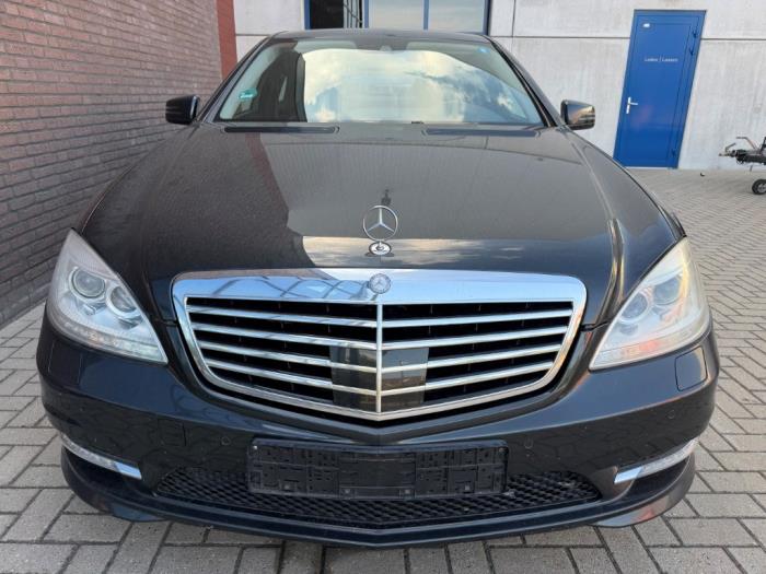 Mercedes S 3.0 S-350 BlueTec 24V 4-Matic Vehículo de desguace (2012, Metálico, Negro)