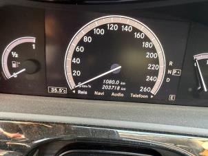 Mercedes S 3.0 S-350 BlueTec 24V 4-Matic Vehículo de desguace (2012, Metálico, Negro)