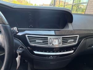 Mercedes S 3.0 S-350 BlueTec 24V 4-Matic Vehículo de desguace (2012, Metálico, Negro)