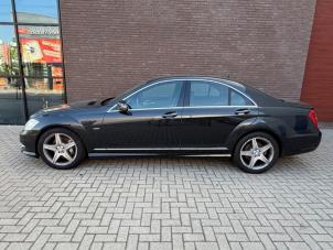 Mercedes S 3.0 S-350 BlueTec 24V 4-Matic Vehículo de desguace (2012, Metálico, Negro)