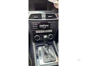 Mercedes C 2.2 C-180 CDI 16V BlueEFFICIENCY Vehículo de desguace (2011, Metálico, Gris)