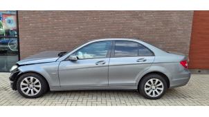 Mercedes C 2.2 C-180 CDI 16V BlueEFFICIENCY Vehículo de desguace (2011, Metálico, Gris)