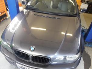 BMW 3 serie 318 Ci 16V Épave (2005, Métallisé, Graphite)