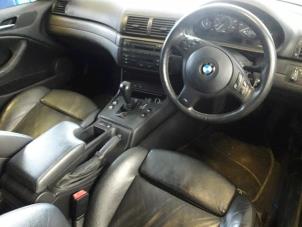BMW 3 serie 318 Ci 16V Épave (2005, Métallisé, Graphite)