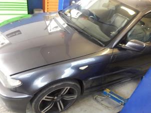 BMW 3 serie 318 Ci 16V Épave (2005, Métallisé, Graphite)