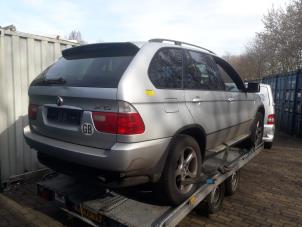 BMW X5 3.0 24V Samochód złomowany (2003, Szary)