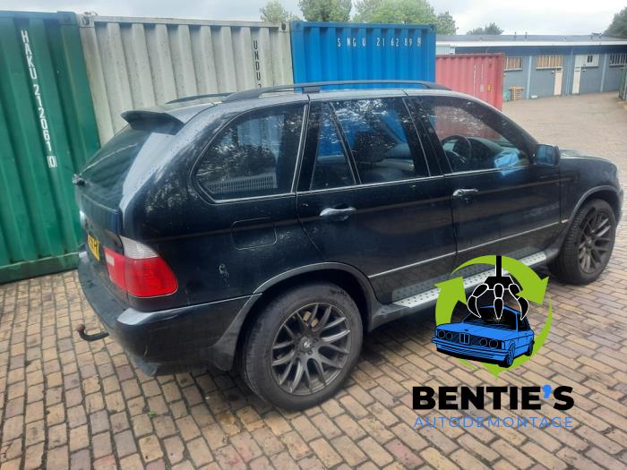 BMW X5 3.0d 24V Épave (2005, Noir, Bleu saphir, Noir saphir)