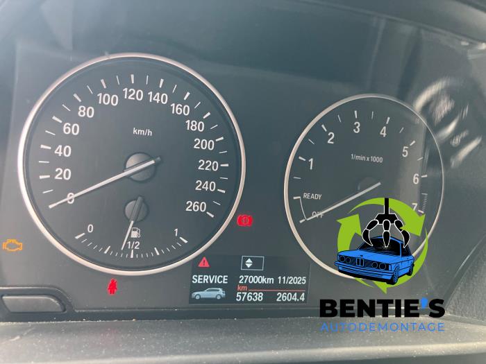 BMW 1 serie 114i 1.6 16V Salvage vehicle (2013, Silver)