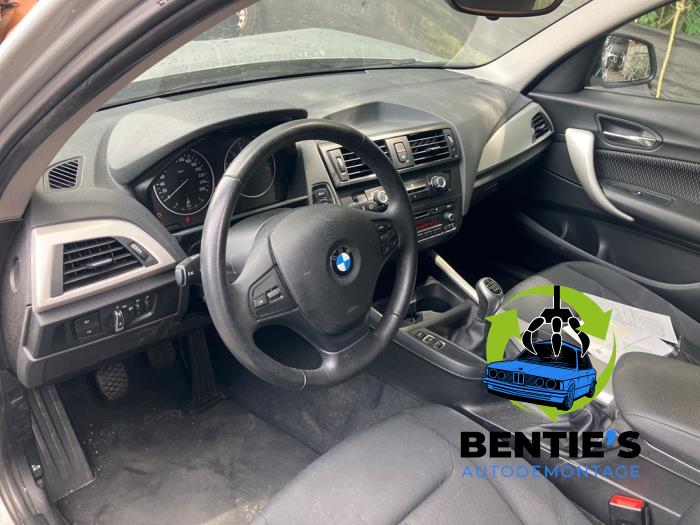 BMW 1 serie 114i 1.6 16V Salvage vehicle (2013, Silver)