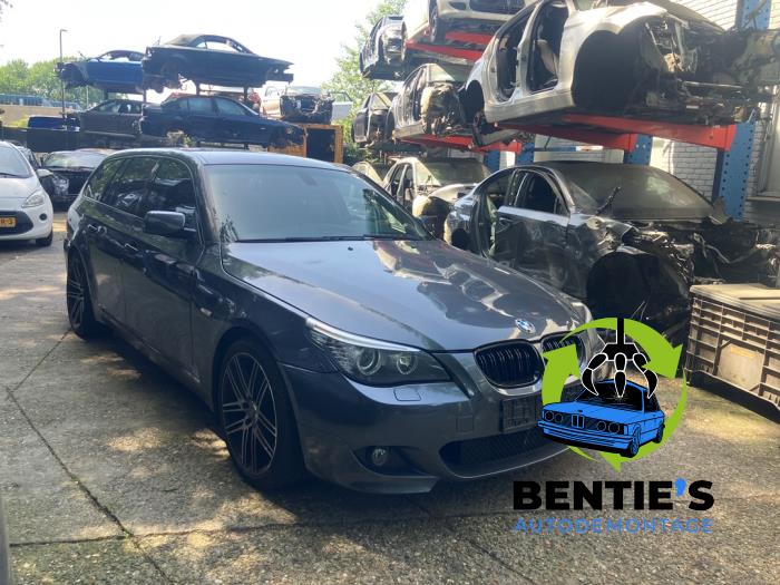 BMW 5 serie Touring 523i 24V  (Desguace)