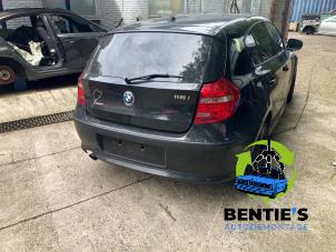 BMW 1 serie 116i 2.0 16V Vehículo de desguace (2010, Negro)