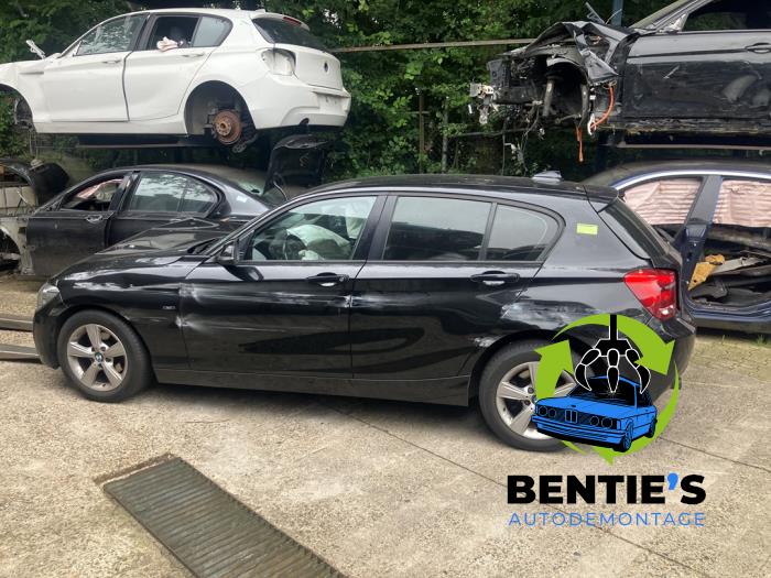 BMW 1 serie 118d 2.0 16V Vehículo de desguace (2011, Negro)