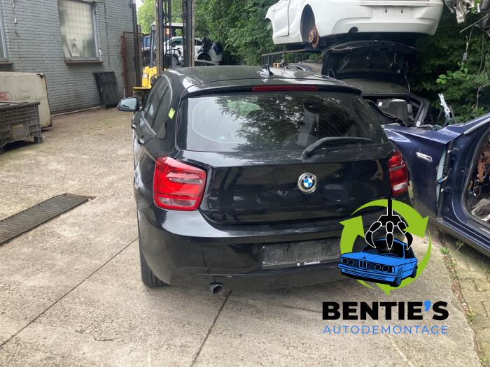 BMW 1 serie 118d 2.0 16V Vehículo de desguace (2011, Negro)