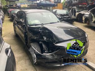 BMW 1 serie 118d 2.0 16V Vehículo de desguace (2011, Negro)