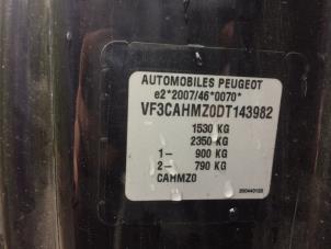 Peugeot 208 I 1.2 Vti 12V PureTech 82 Vehículo de desguace (2013, Azul)