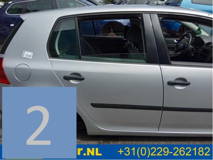 Peugeot 108 Vehículo de desguace (2017, Negro)