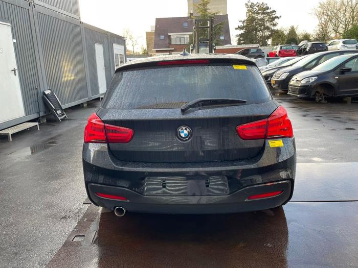 BMW 1 serie 116d 1.5 12V TwinPower Salvage vehicle (2016, Black)