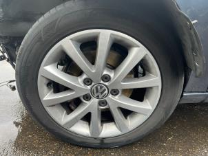 Volkswagen Golf VI Variant 1.6 TDI 16V 105 Épave (2010, Bleu)