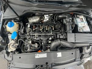 Volkswagen Golf VI Variant 1.6 TDI 16V 105 Épave (2010, Bleu)
