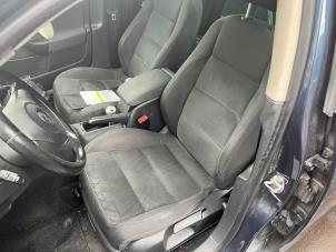 Volkswagen Golf VI Variant 1.6 TDI 16V 105 Épave (2010, Bleu)