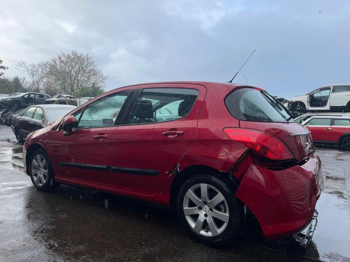 Peugeot 308 1.6 HDi Salvage vehicle (2012, Red)