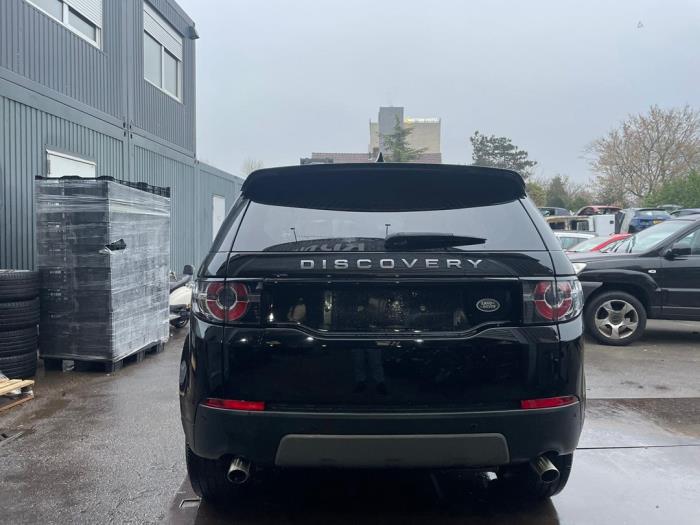 Landrover Discovery Sport 2.0 eD4 150 16V Salvage vehicle (2018, Metallic, Dark, Black)