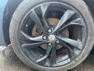 Opel Astra K 1.4 16V Épave (2017, Bleu)