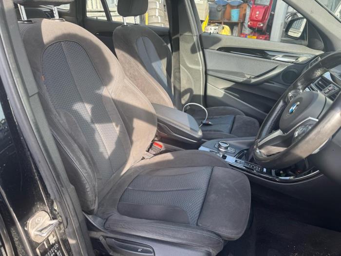 BMW X1 xDrive 20d 2.0 16V Salvage vehicle (2017, Metallic, Black)