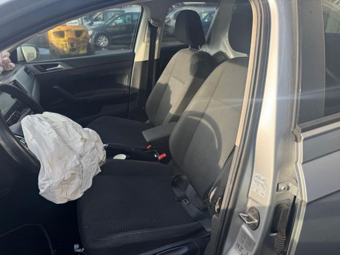 Volkswagen Polo VI 1.0 MPI 12V Salvage vehicle (2020, Gray)