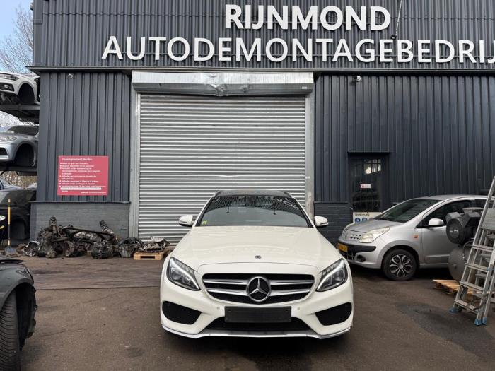 Mercedes C Estate C-180 1.6 16V BlueEfficiency Épave (2017, Métallisé, Léger, Blanc)