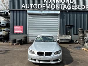 BMW 3 serie 330i 24V  (Schrott)