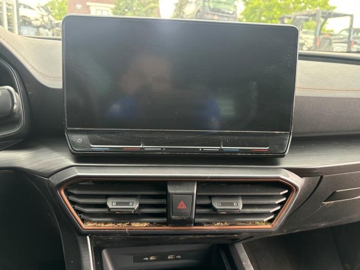 Cupra Formentor 1.4 e-Hybrid 16V Épave (2022, Blanc)