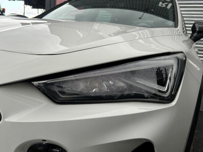 Cupra Formentor 1.4 e-Hybrid 16V Épave (2022, Blanc)