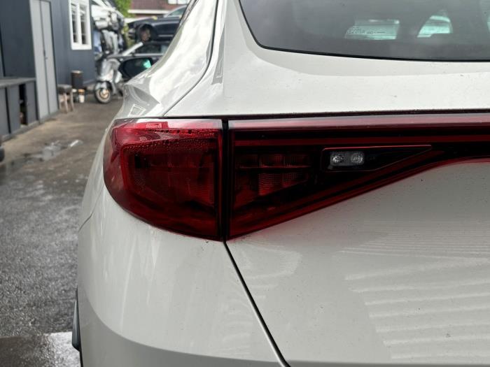 Cupra Formentor 1.4 e-Hybrid 16V Épave (2022, Blanc)