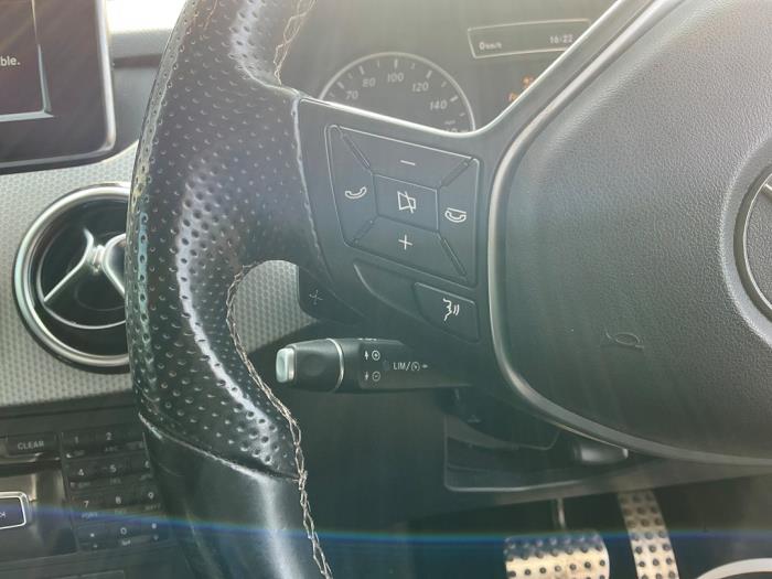 Mercedes B 1.8 B-180 CDI BlueEFFICIENCY 16V Salvage vehicle (2013, Gray, Mousey)