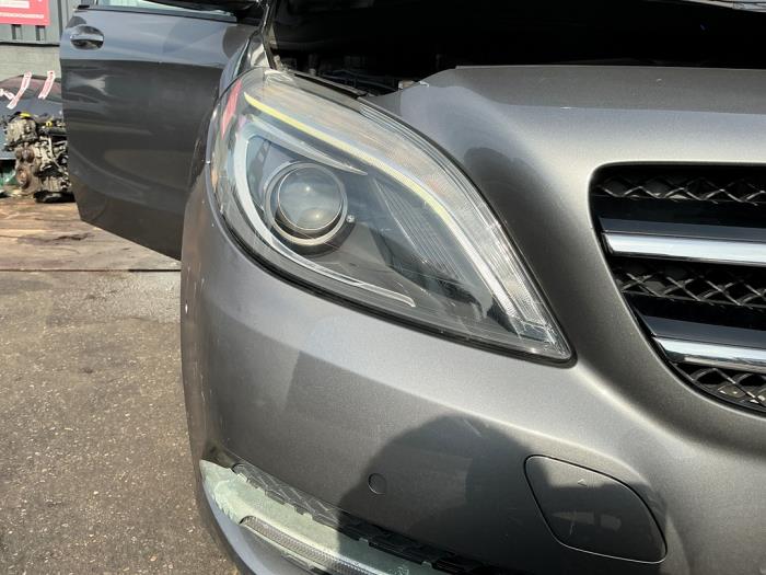 Mercedes B 1.8 B-180 CDI BlueEFFICIENCY 16V Salvage vehicle (2013, Gray, Mousey)