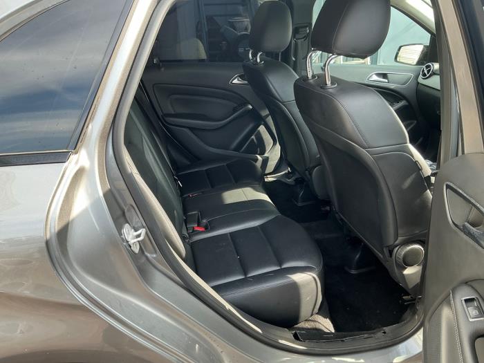 Mercedes B 1.8 B-180 CDI BlueEFFICIENCY 16V Salvage vehicle (2013, Gray, Mousey)