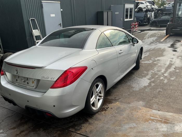 Peugeot 308 CC 1.6 16V THP 150 Skrotfordon (2009, ZILVERGRIJS GRIJS)