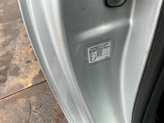 Peugeot 308 CC 1.6 16V THP 150 Skrotfordon (2009, ZILVERGRIJS GRIJS)