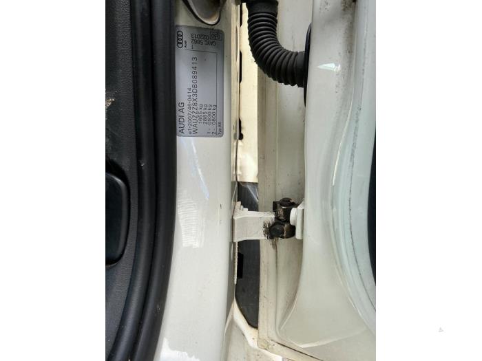 Audi A1 Sportback 1.6 TDI 16V Vehículo de desguace (2013, Blanco)