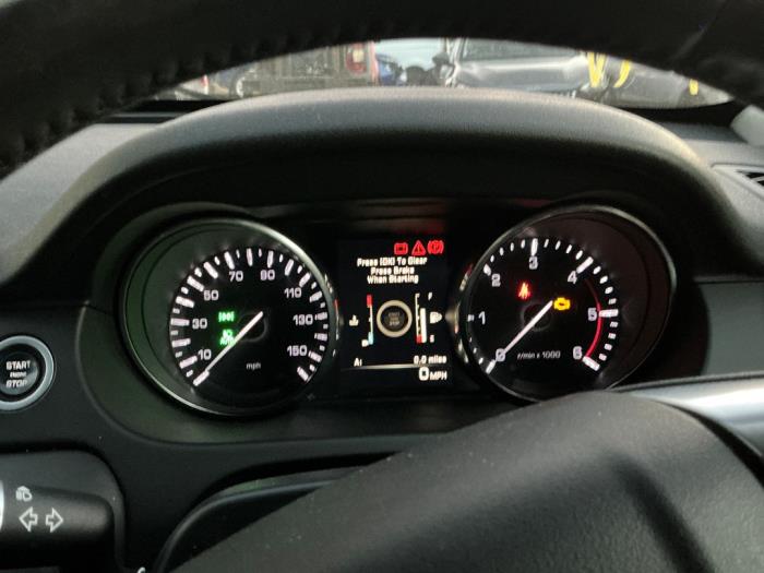 Landrover Discovery Sport 2.2 sd4 16V Skrotfordon (2016, BLAUW)