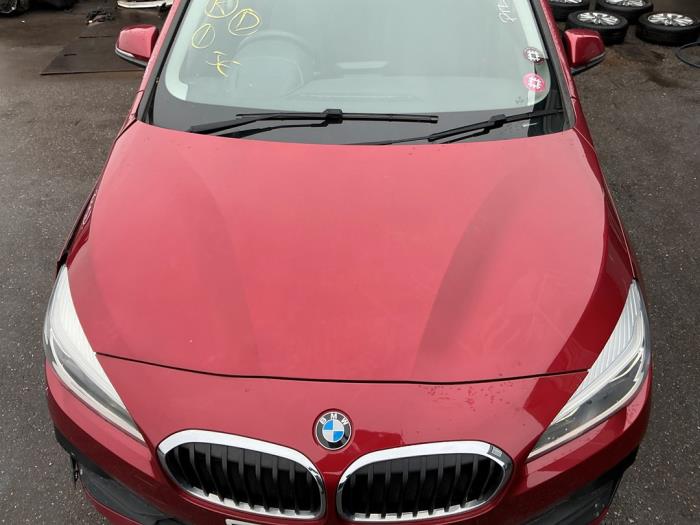 BMW 2 serie Active Tourer 220i 2.0 TwinPower Turbo 16V Vehículo de desguace (2018, Rojo)