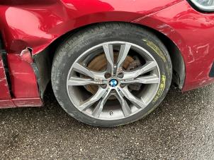 BMW 2 serie Active Tourer 220i 2.0 TwinPower Turbo 16V Vehículo de desguace (2018, Rojo)