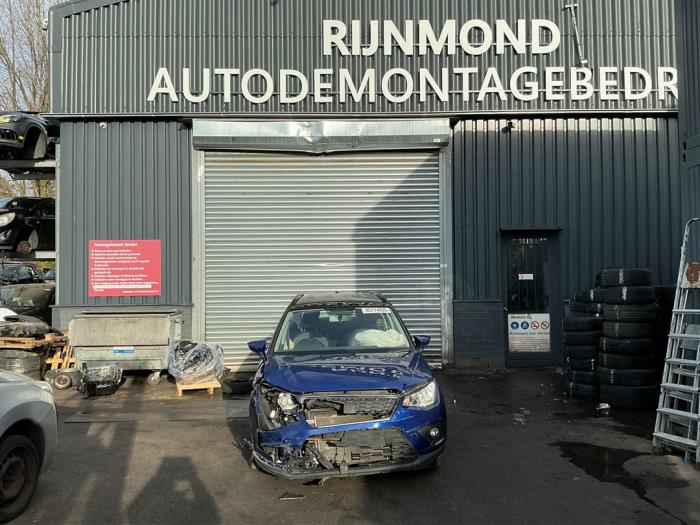 Seat Arona 1.0 TSI 12V Skrotfordon (2021, BLAUW)