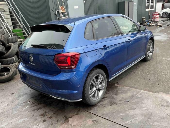 Volkswagen Polo VI 1.0 TSI 12V Schrottauto (2021, Dunkel, Blau)