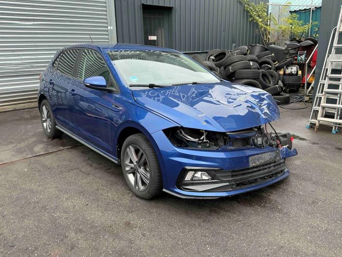Volkswagen Polo VI 1.0 TSI 12V Schrottauto (2021, Dunkel, Blau)
