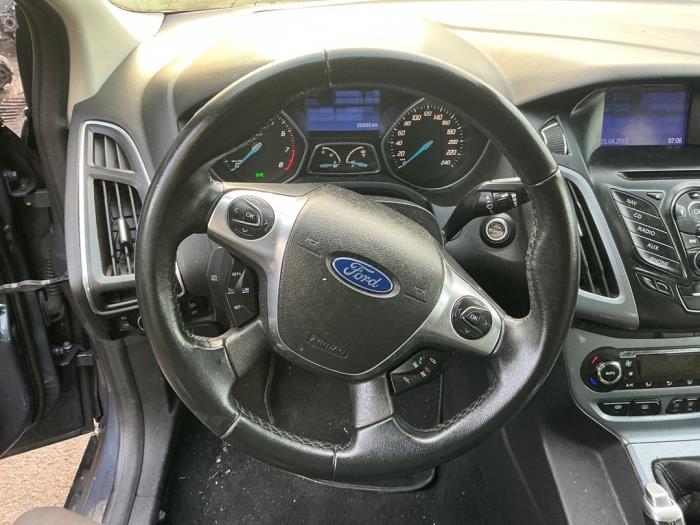 Ford Focus 3 1.0 Ti-VCT EcoBoost 12V 100 Vehículo de desguace (2012, Gris)