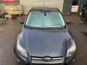 Ford Focus 3 1.0 Ti-VCT EcoBoost 12V 100 Vehículo de desguace (2012, Gris)